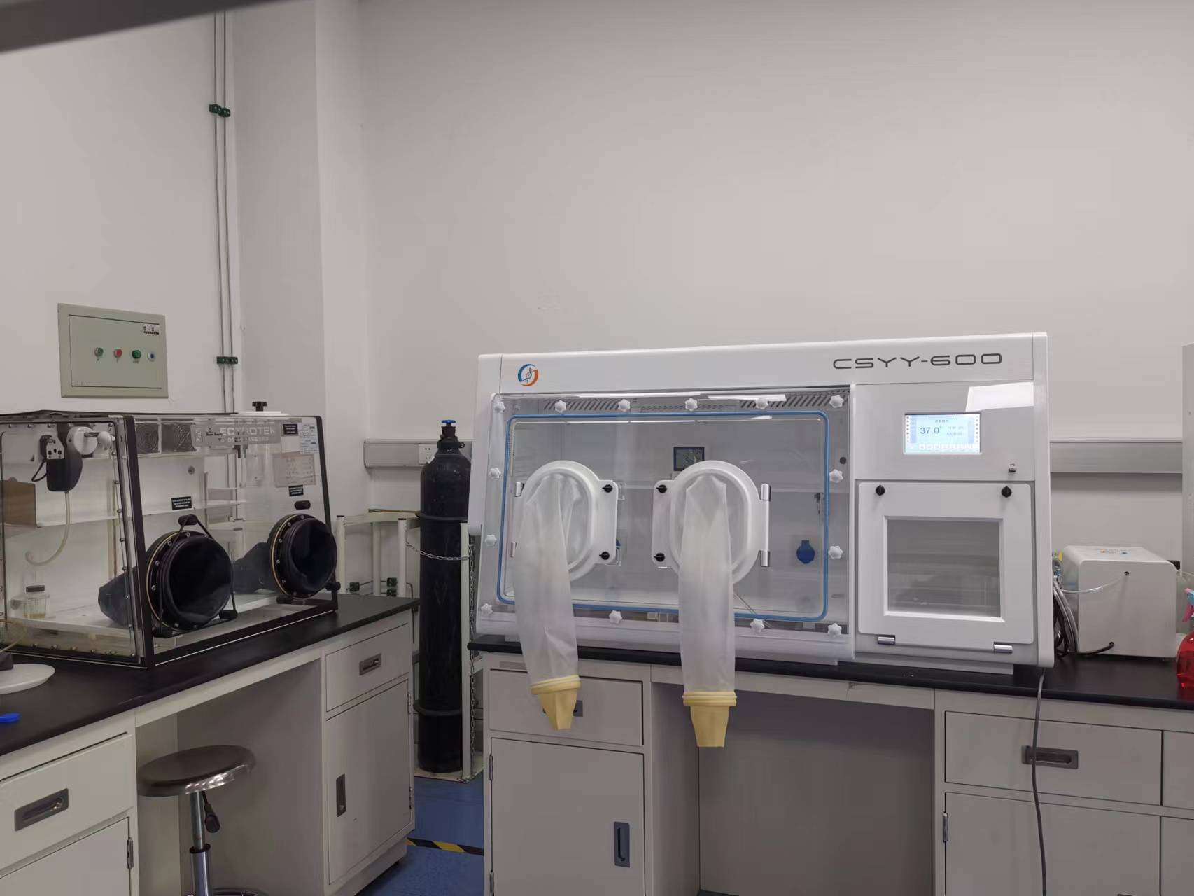 中国白酒学院：CSYY-600厌氧工作站